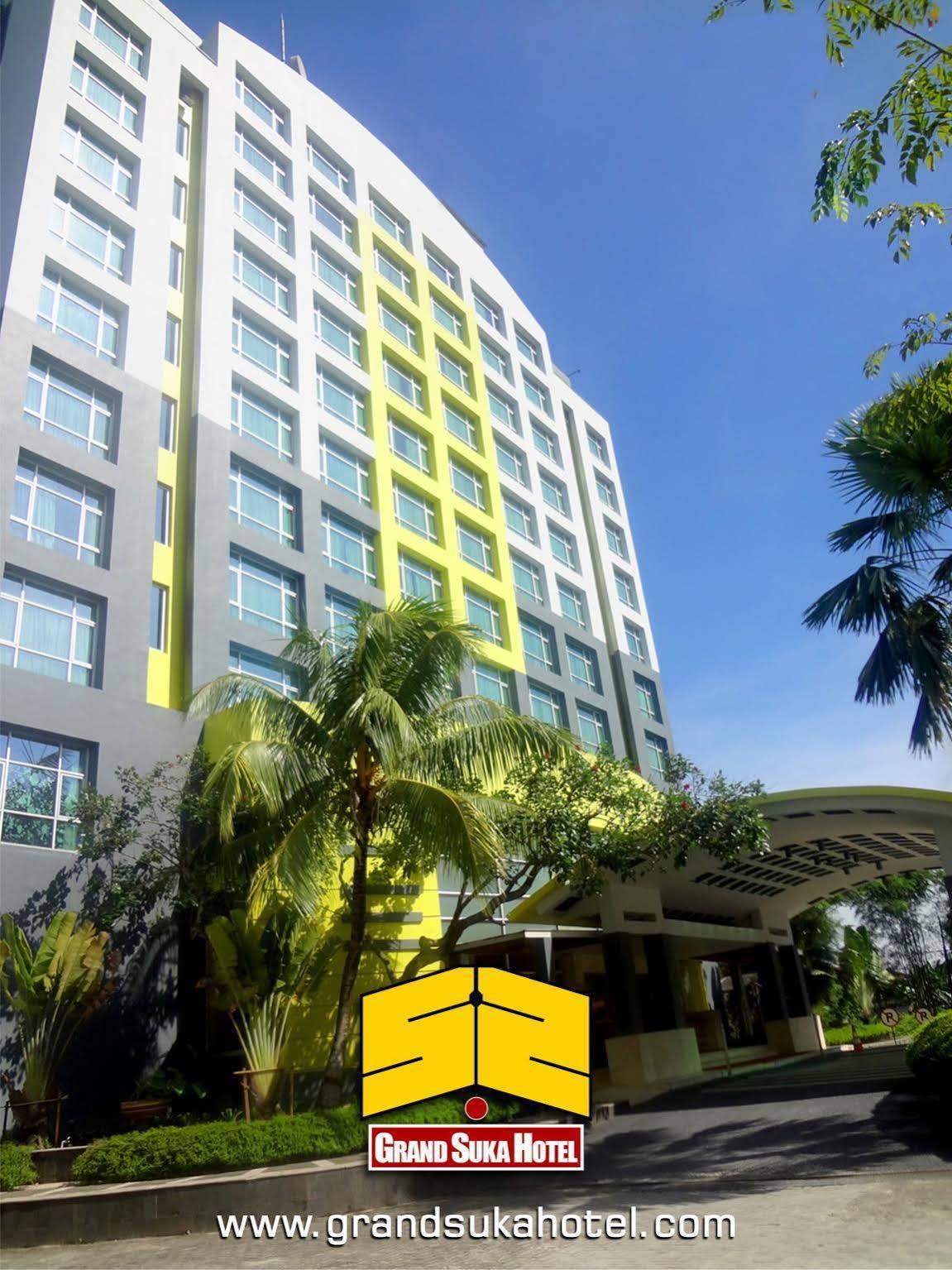 Grand Suka Hotel Pekanbaru Εξωτερικό φωτογραφία